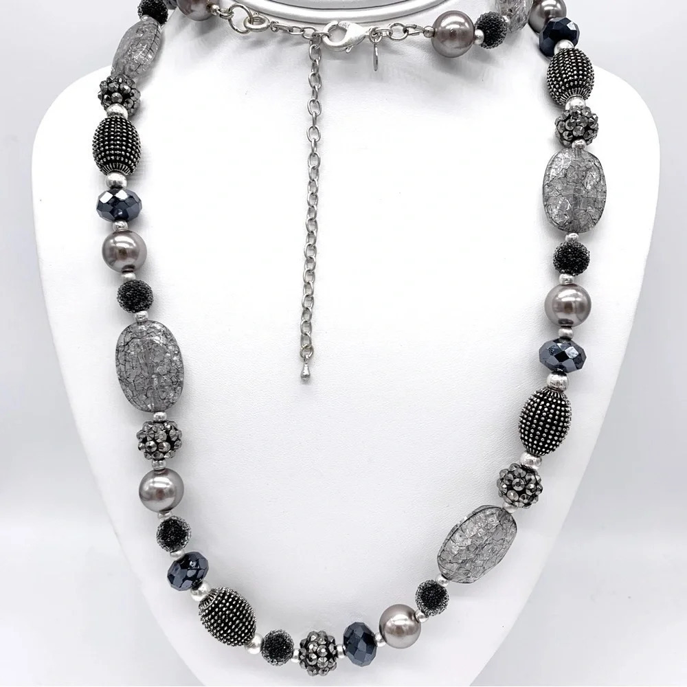 Premier Designs Black & Silver Beaded Necklace